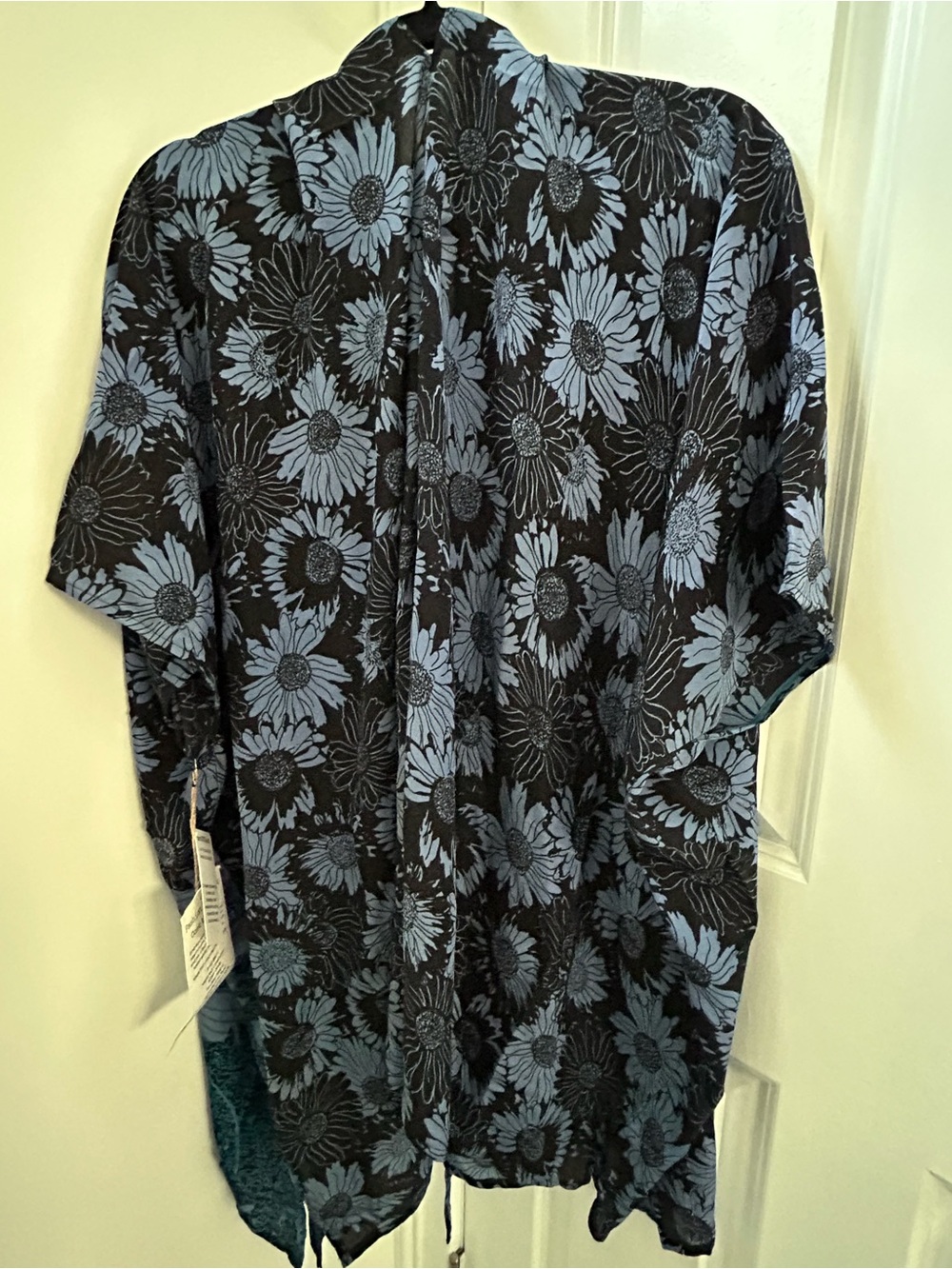 Sariknotsari cardigan